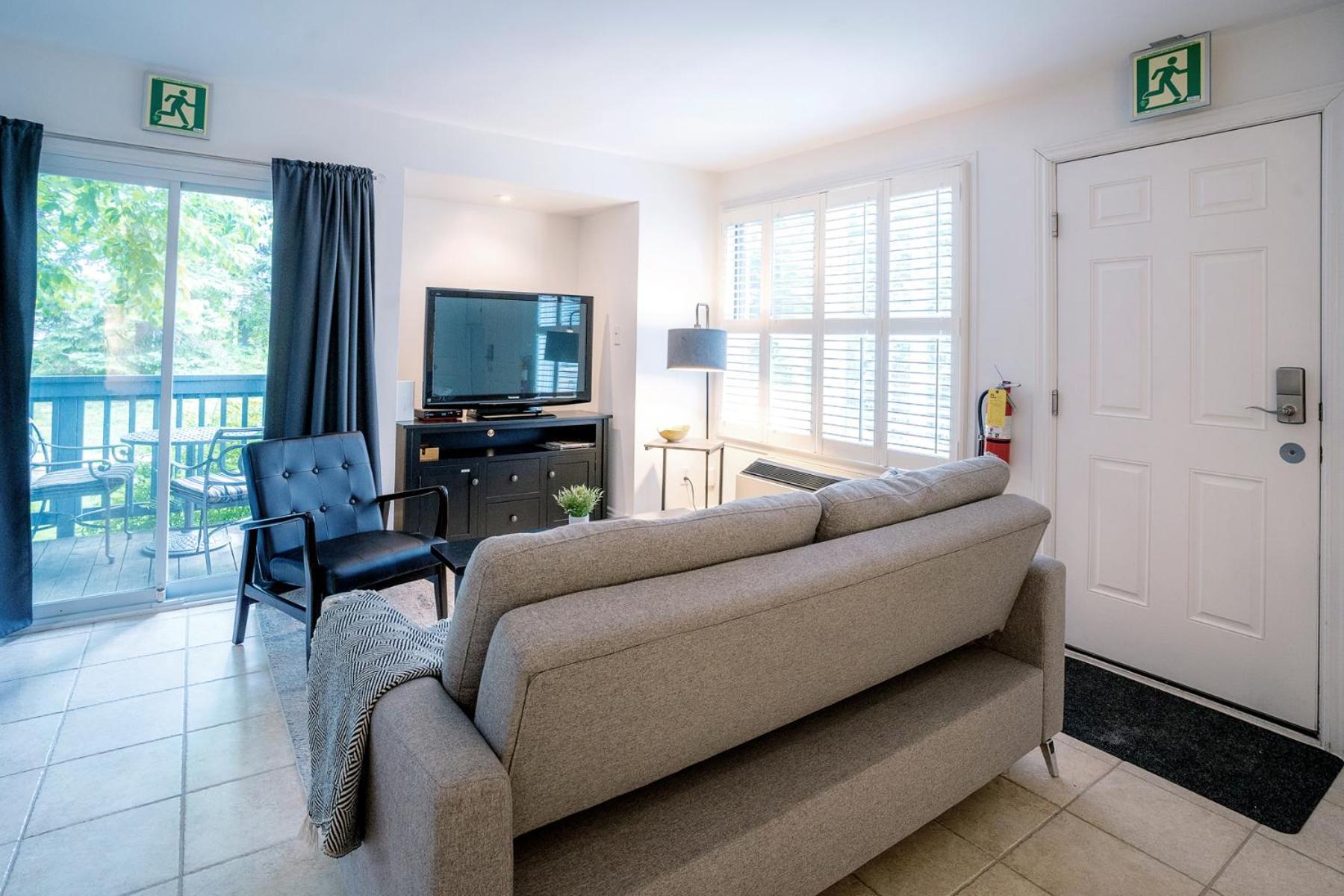 Gorgeous Studio Condo In Blue Mountains Sleeps 4 Екстер'єр фото
