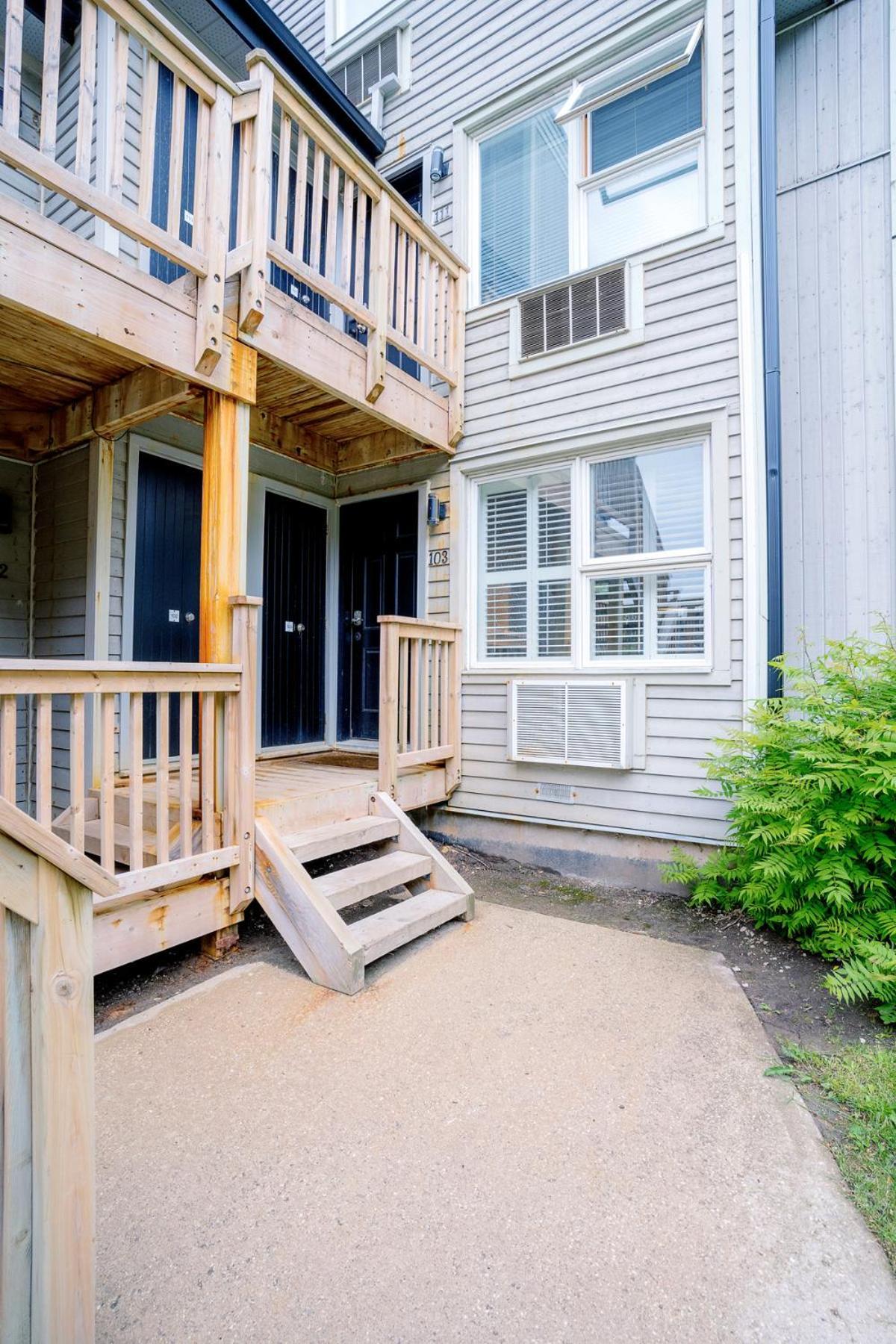 Gorgeous Studio Condo In Blue Mountains Sleeps 4 Екстер'єр фото